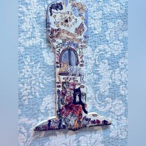 Blue Sky Heather Goldminc cat clock